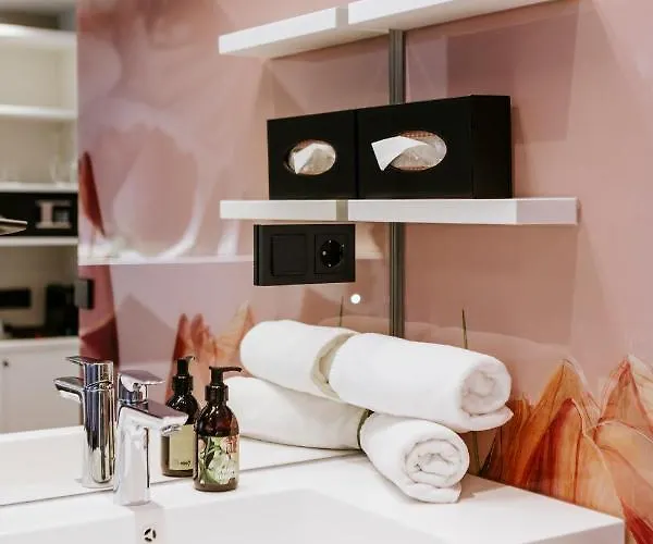 Отель Art-inn Design Self-check-in-hotel *