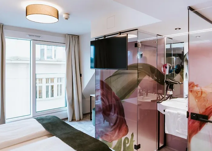 Art-inn Design Self-check-in-hotel *