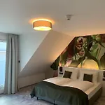 Art-inn Design Self-check-in-hotel Отель