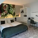 Art-inn Design Self-check-in-hotel Отель