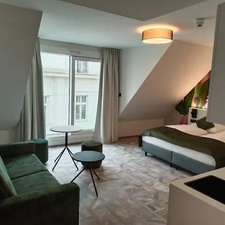 Art-inn Design Self-check-in-hotel * Λιντς