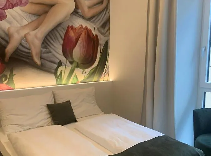 Art-inn Design Self-check-in-hotel *